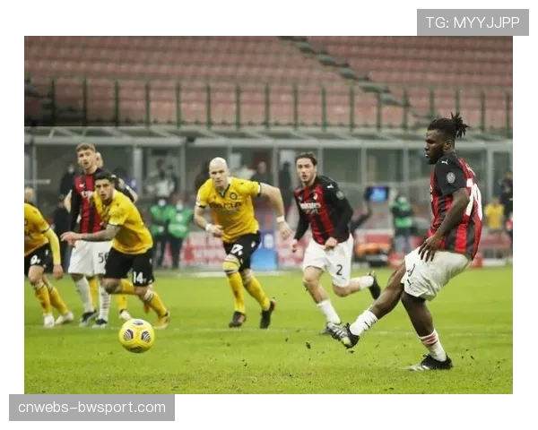 快讯:奥格斯堡球员禁区内犯规,送对手绝平点球